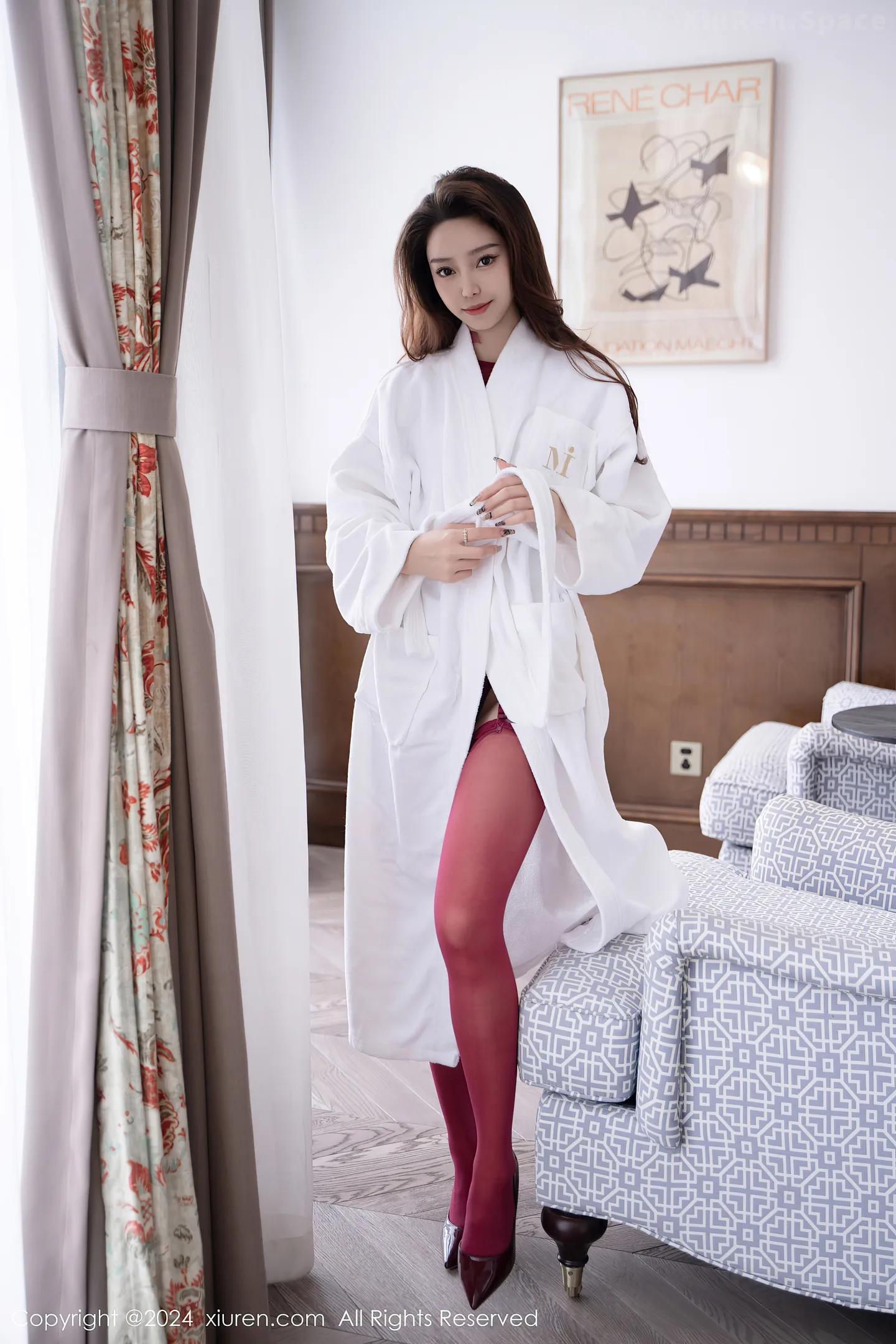 图片[3]-[XiuRen秀人网]VOL.7910 模特苏曼兮性感红色蕾丝情趣服饰配红丝吊袜秀丰腴美臀诱惑写真82P-秀人网官方网站